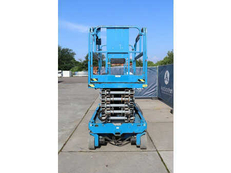Scissors Lifts 2013  Genie GS4047 (5)