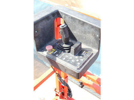 Scissor lift 2012  Genie GS-2669 RT (19)