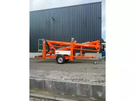 Csukló munka emelvény 2016  Niftylift 170HAC (1)