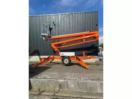 Csukló munka emelvény 2016  Niftylift 170HAC (7)