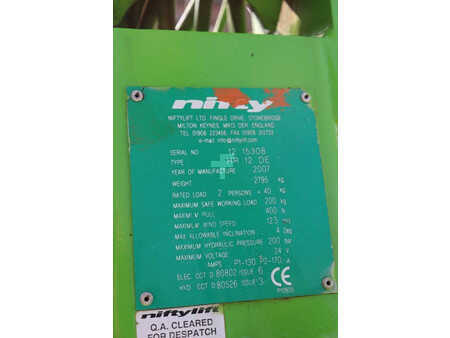 Piattaforme aeree articolate 2007  Niftylift HR 12 DE (22)
