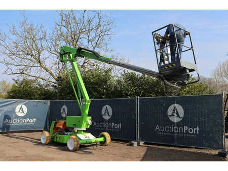 Piattaforme aeree articolate 2007  Niftylift HR 12 DE (24)