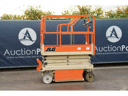 Scissor lift 1999  JLG 1932-E2 (1)