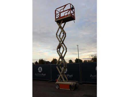 Scissor lift 1999  JLG 1932-E2 (28)