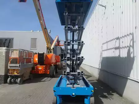 Pracovní plošina s nůžkovým zdvihem 2022  Genie GS-4655 (8)