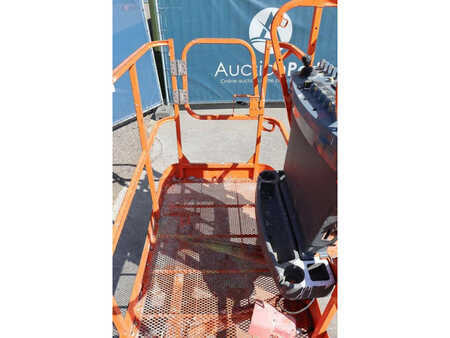 Miscelaneo 2011  JLG 460SJ (10)