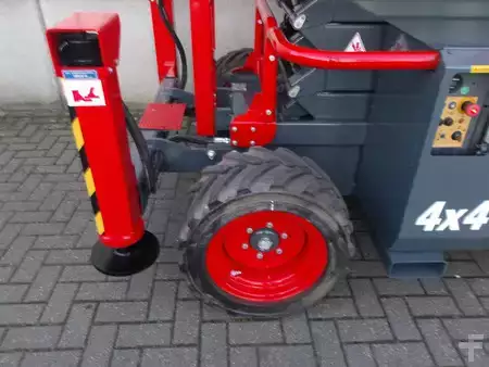 Podnośnik nożycowy 2018  Skyjack SJ6832RT (6)