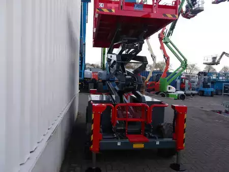 Podnośnik nożycowy 2018  Skyjack SJ6832RT (8)