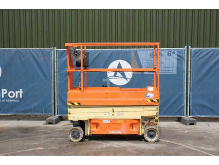 Scissor lift 2015  JLG 1930ES (2)