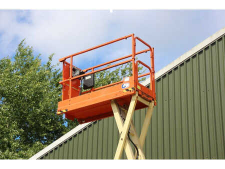 Scissor lift 2015  JLG 1930ES (22)