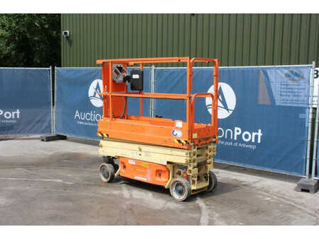 Scissor lift 2015  JLG 1930ES (3)