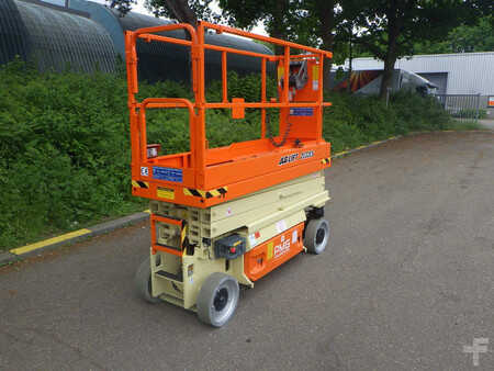 Scissor lift 2020  JLG 2032ES (3)