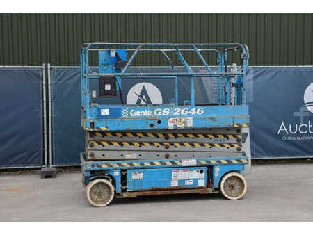 Scherenarbeitsbühne 1998  Genie GS-2646 (1)