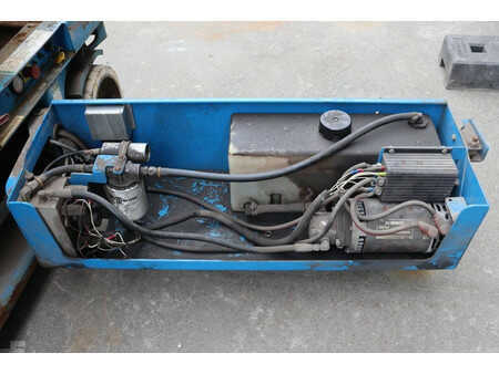 Saxliftar 1998  Genie GS-2646 (13)