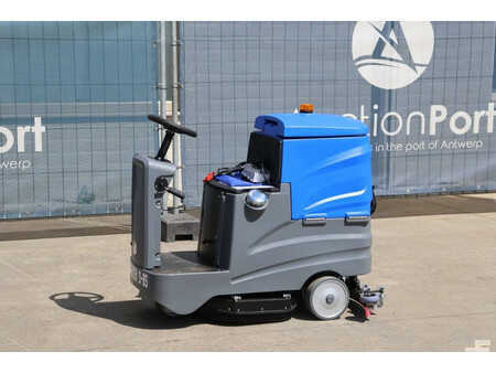 Autolaveuse - Sweep S-85 (1)