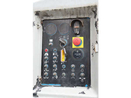 Plataforma Articulada 2007  Genie Z-60/34 (16)