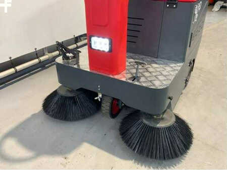 Pedestrian Sweeper 2024  EP ZL-T1250 (8)