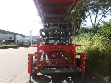 Levantamento tesoura 2015  Skyjack SJ9250 (11)