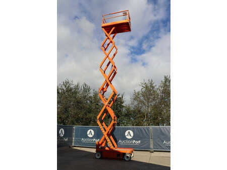 Saxliftar 2015  Skyjack SJ4632 (21)