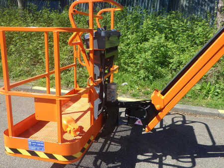 Plataforma Telescópica 2015  JLG E600JP (11)