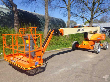 Plataforma Telescópica 2015  JLG E600JP (2)