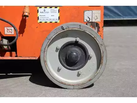 Scissors Lifts 2010  JLG 3246ES (10)