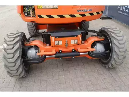Articulated Boom 2017  JLG H340AJ (22)