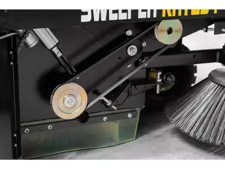 Pedestrian Sweeper 2025  Kremer KRYZS4 Zit (6)