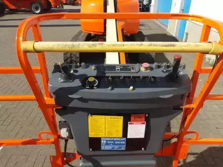 Telescopic Boom 2015  JLG 400SC (5)
