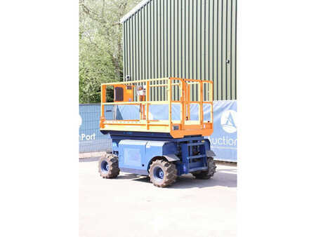 Piattaforme aeree a pantografo 2001  Genie GS2668 (3)