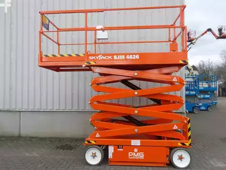 Piattaforme aeree a pantografo 2015  Skyjack SJ4626 (6)