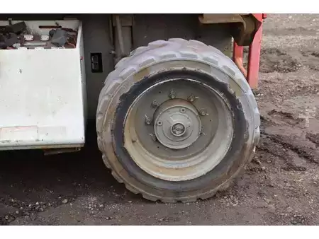 Pracovní plošina s nůžkovým zdvihem 2001  JLG 3369LE (10)