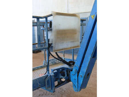 Gelenkteleskopbühne 2000  UpRight AB62RT (14)