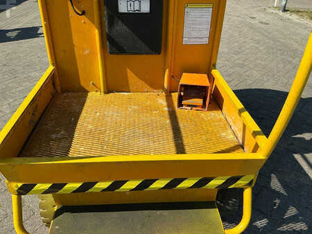 JLG Toucan 800 A
