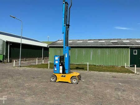 JLG Toucan 800 A