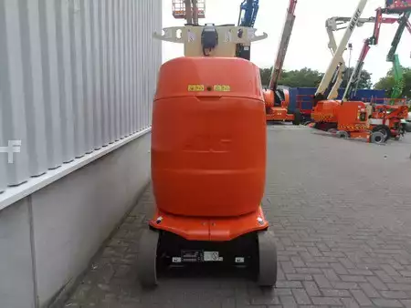 Miscelaneo 2026  Grove-Manlift 10EL (2)