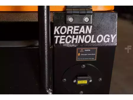Veegmachine 2025  Daewoo Das80 Zit (7)