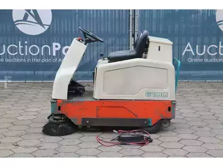 Sopmaskiner 2017  TENNANT 6100 (2)