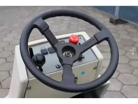 Sopmaskiner 2017  TENNANT 6100 (24)