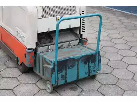 Sopmaskiner 2017  TENNANT 6100 (29)