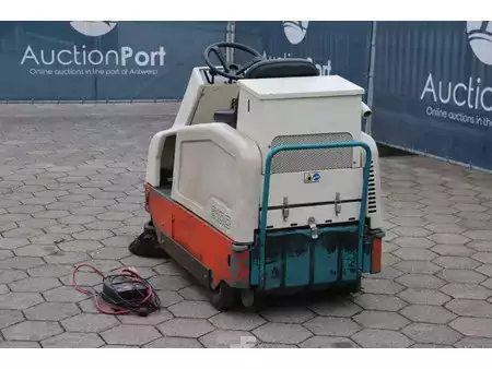 Sopmaskiner 2017  TENNANT 6100 (4)