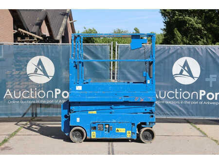 Scissor lift 2014  Genie GS-1532 (2)