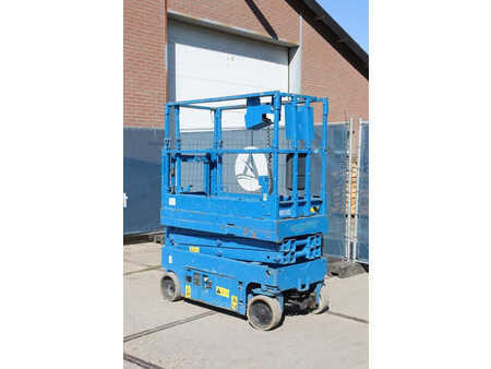 Scissor lift 2014  Genie GS-1532 (3)