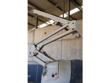Nacelle articulée 2006  Haulotte HA16SPX (28)