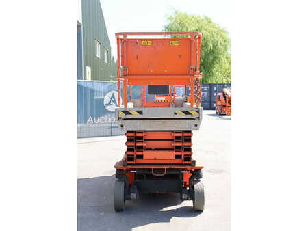 Scherenarbeitsbühne 2010  JLG 3246ES (7)