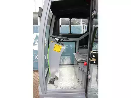 Balayeuse 2025  Starvox D19 (21)