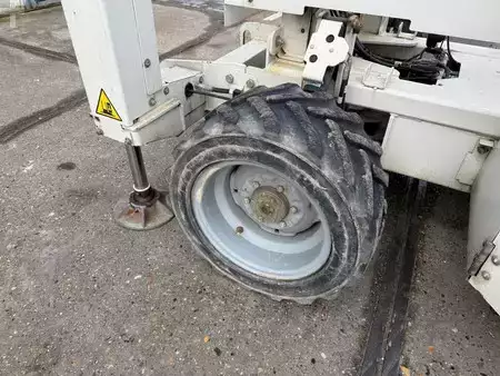 Scissors Lifts 2016  Genie GS2669 RT (20)
