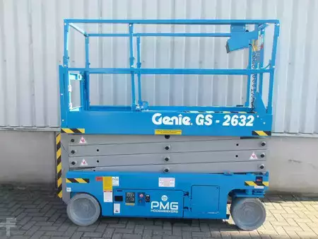 Saksinostimet 2016  Genie GS-2632 (1)