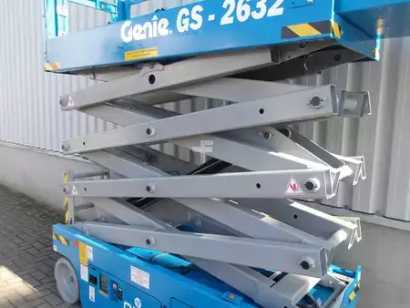 Saksinostimet 2016  Genie GS-2632 (8)