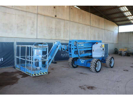 Fler stegs bom 2006 Genie Z-45/25 (8)